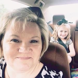 Meet your Posher, Renae